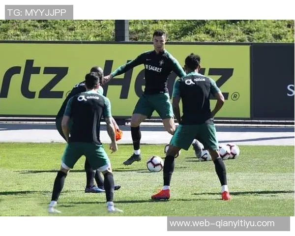 利桑德罗随队训练状态回暖预计十月底前重返赛场 利桑德罗随队训练状态回暖预计十月底前重返赛场