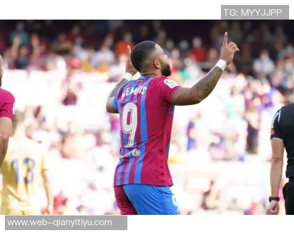 古利特直言佩德里拉拽维尼修斯应判红牌此举严重影响比赛公正性