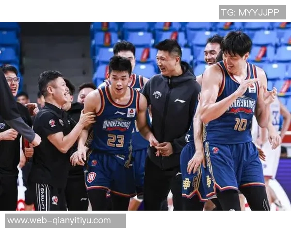 媒体人分析篮网裁掉小曾原因林葳应避免重蹈张镇麟覆辙 媒体人分析篮网裁掉小曾原因林葳应避免重蹈张镇麟覆辙